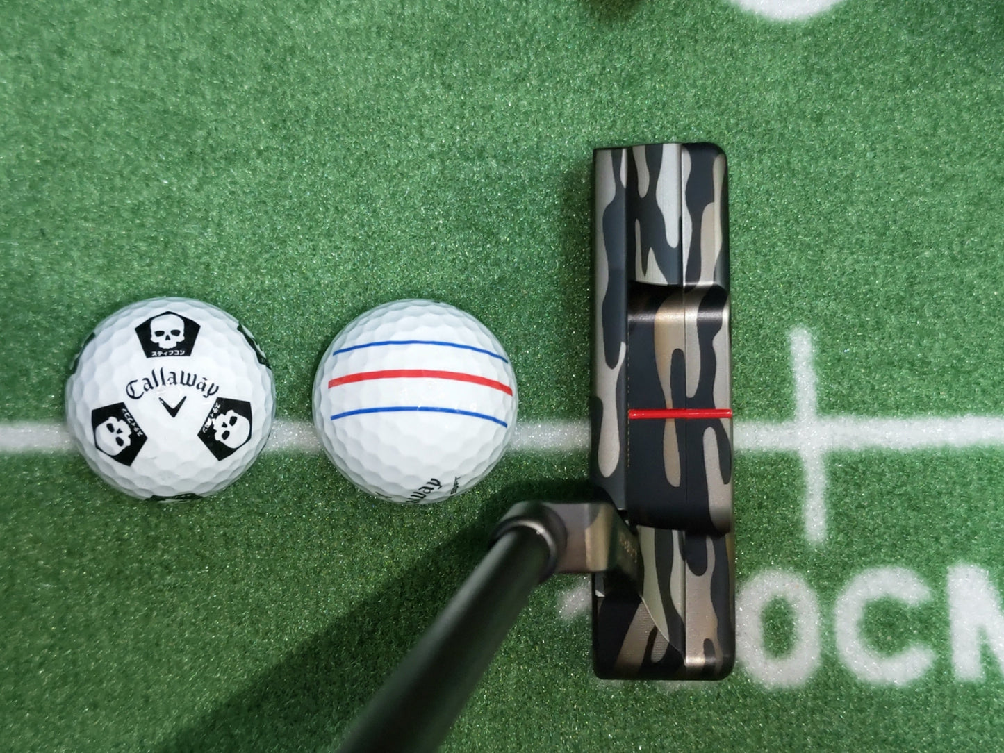 実弾リム搭載!スコッティキャメロン 33.5インチパター ブラックPVD+レーザーエッチングカモフラ仕上げ