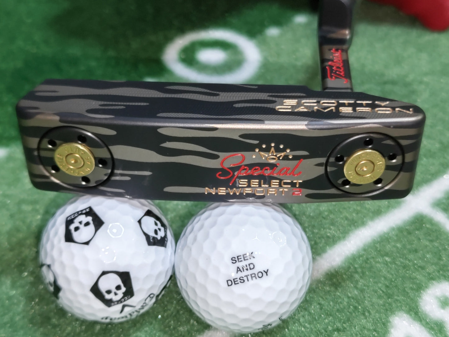 実弾リム搭載!スコッティキャメロン 33.5インチパター ブラックPVD+レーザーエッチングカモフラ仕上げ