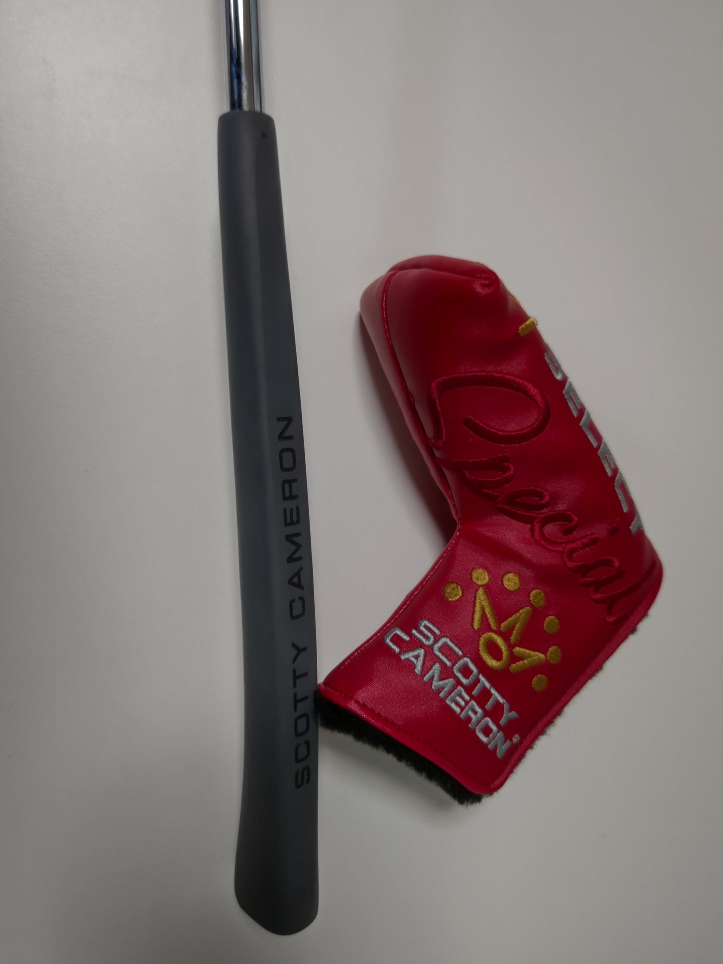 実弾リム搭載!スコッティキャメロン 33.5インチパター ブルーPVD仕上げ