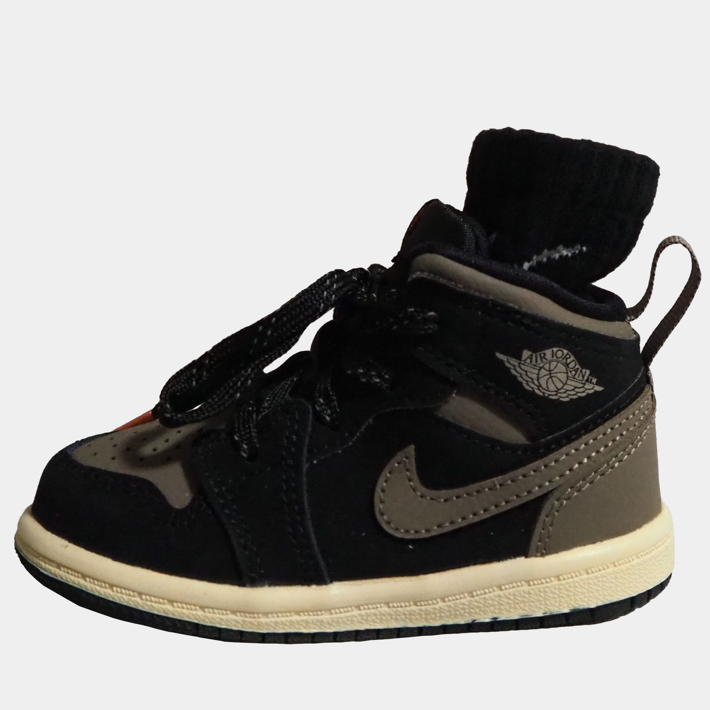スニーカーパターカバー112 /Jordan 1 Mid SE [Black/Olive Gray]