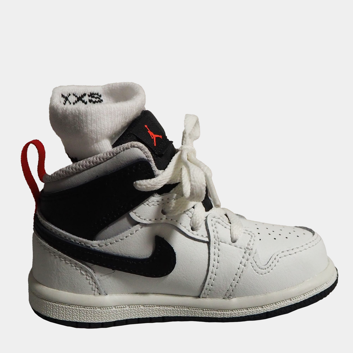 スニーカーパターカバー113 /Jordan 1 Mid [Summit White/Black]