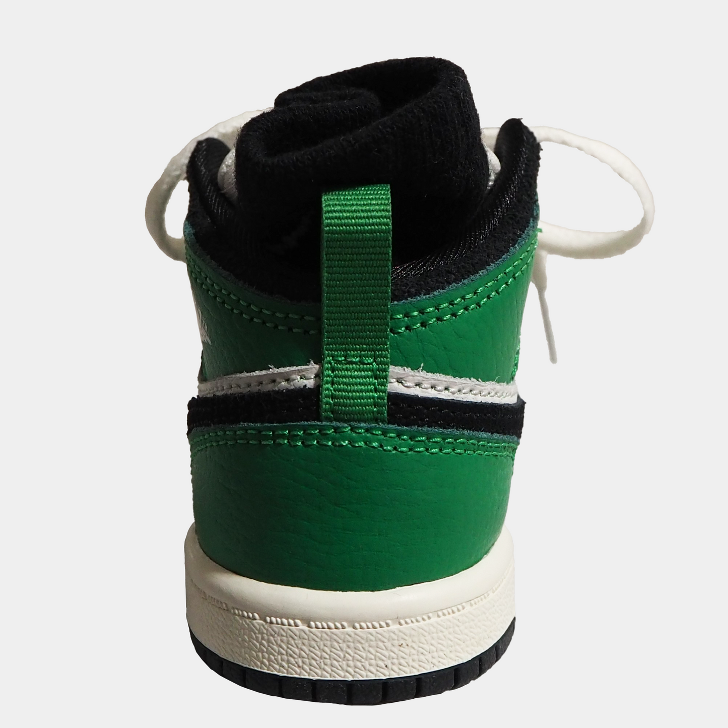 スニーカーパターカバー116 /Jordan 1 Mid SE [White/Lucky Green]