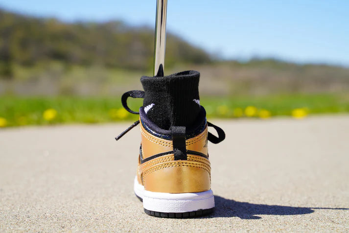 Sneaker putter cover/Jordan 1 Mid [IOWA HAWKEYE]