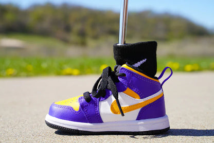 Sneaker putter cover/Jordan 1 Mid [IOWA HAWKEYE]