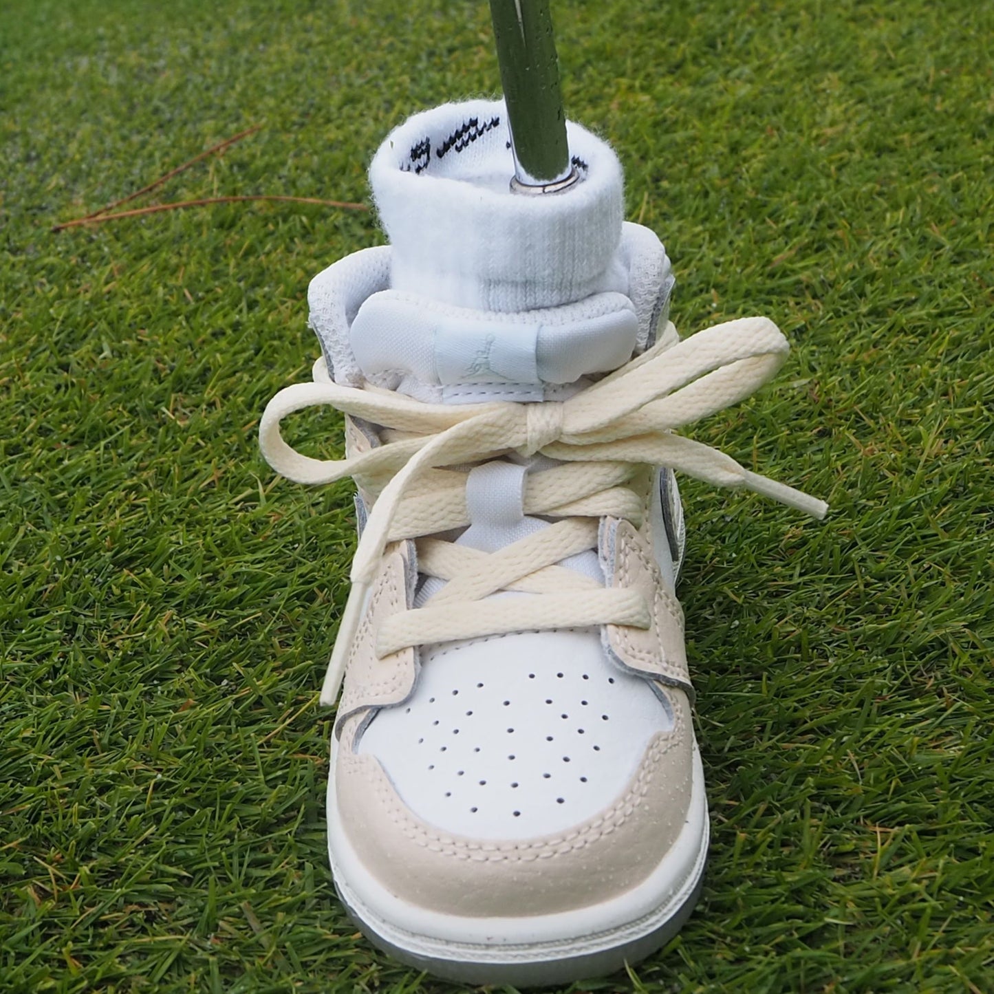 スニーカーパターカバー301/Jordan 1 Mid SE [GUAVA ICE]