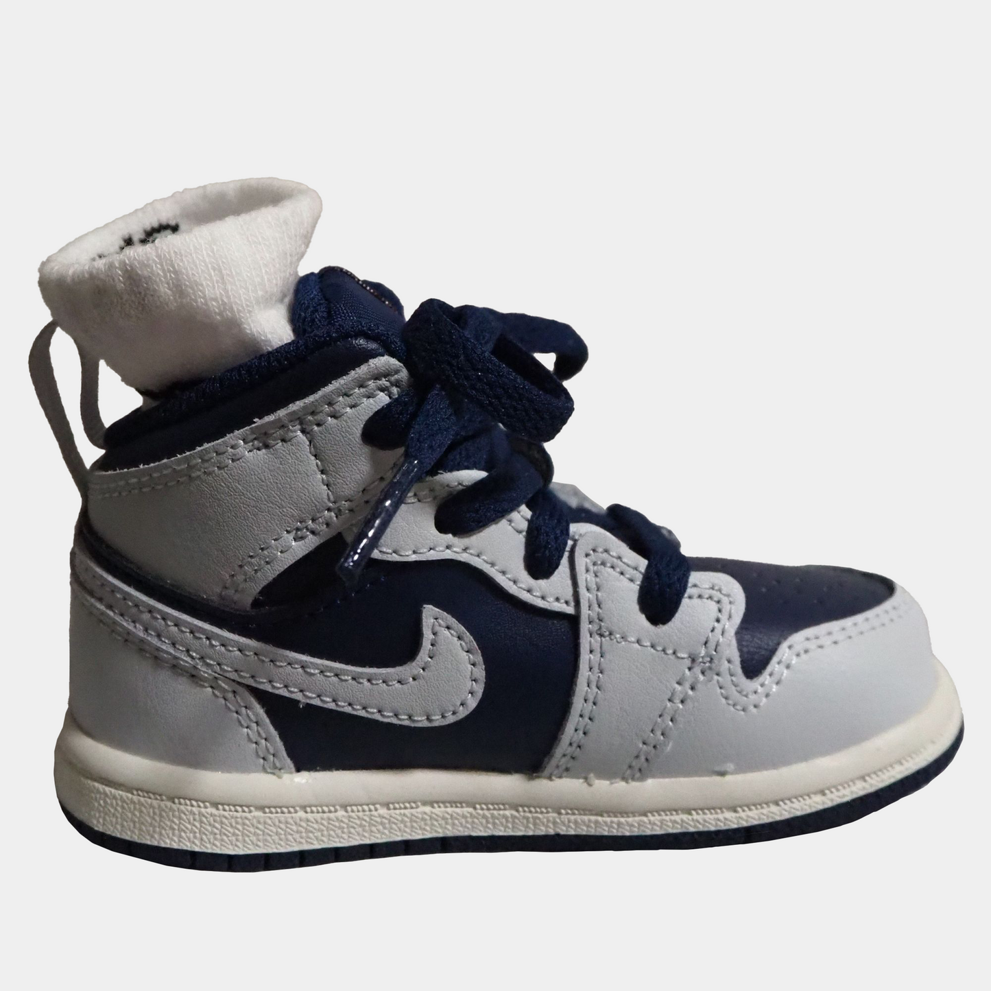 スニーカーパターカバー311 /Jordan 1 Mid [Blue Void/Summit White]