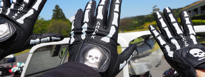 TULANG BLACK メンズ骨柄ゴルフグローブ左手 トゥーラン黒 V2