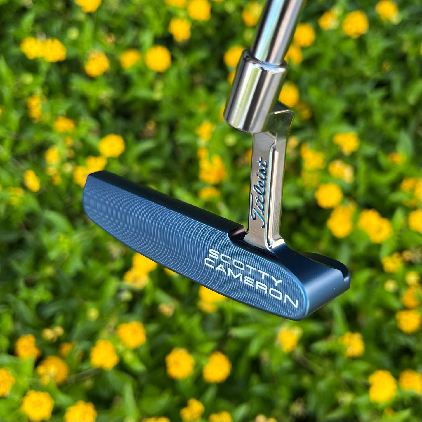 Equipped with live bullet rim! Scotty Cameron 33.5 inch putter blue PVD &amp; chrome finish